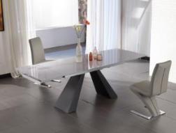 Dinging table
