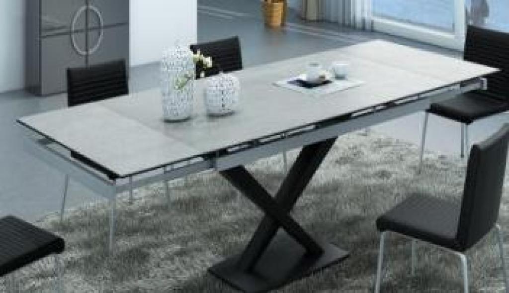 Dinging table