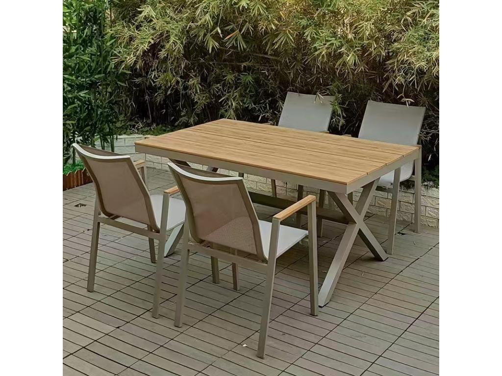 Outdoor Furnitures