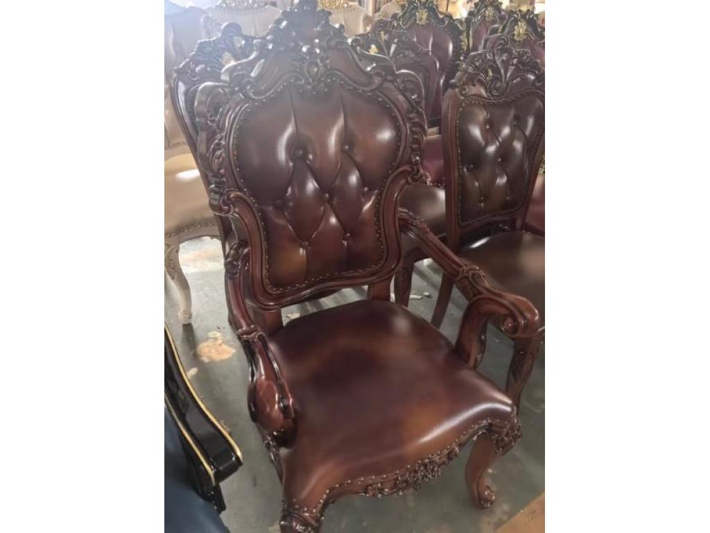 Chairs/Stools